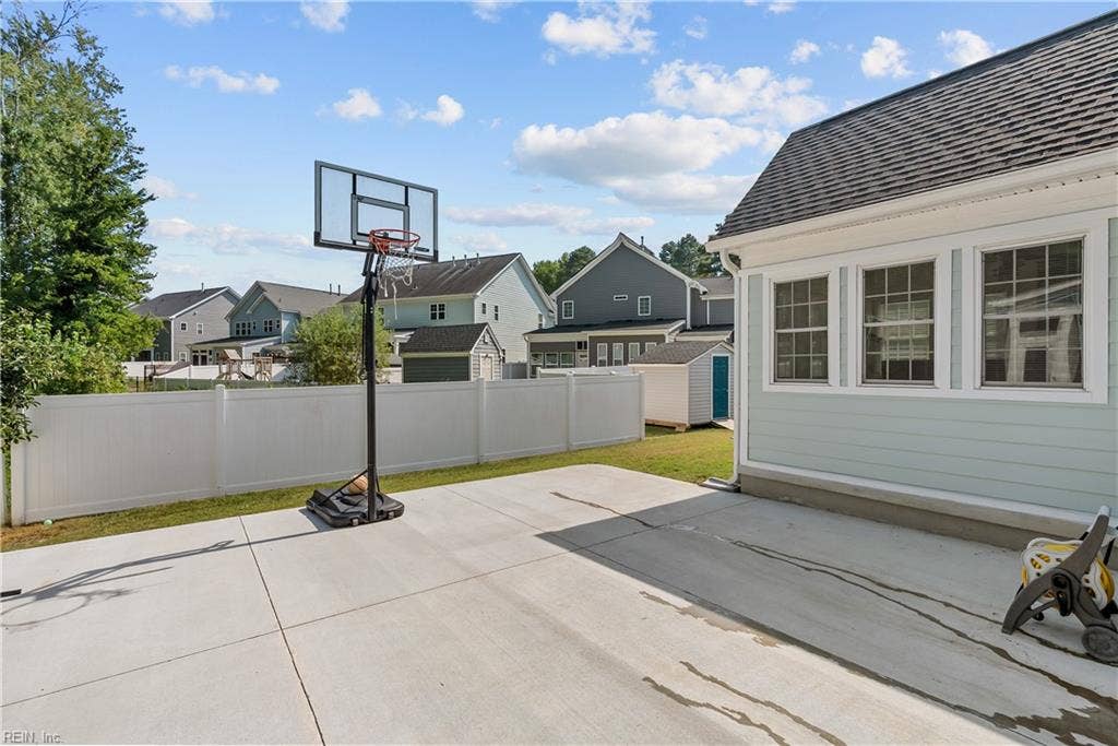 2065 Shipyard Road, Chesapeake, VA 23323