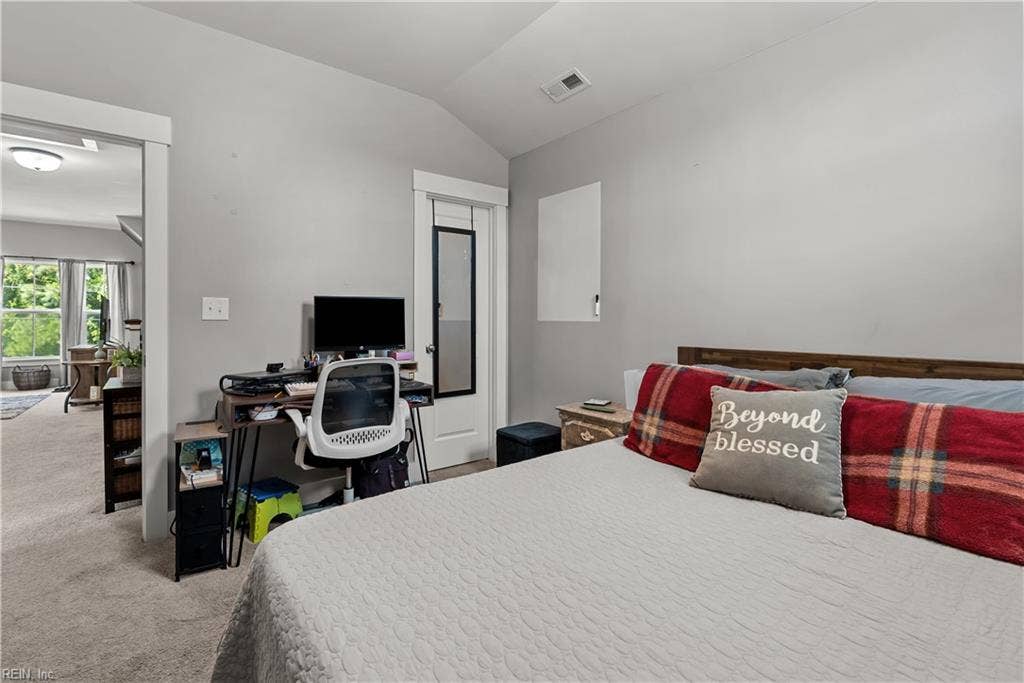 2065 Shipyard Road, Chesapeake, VA 23323