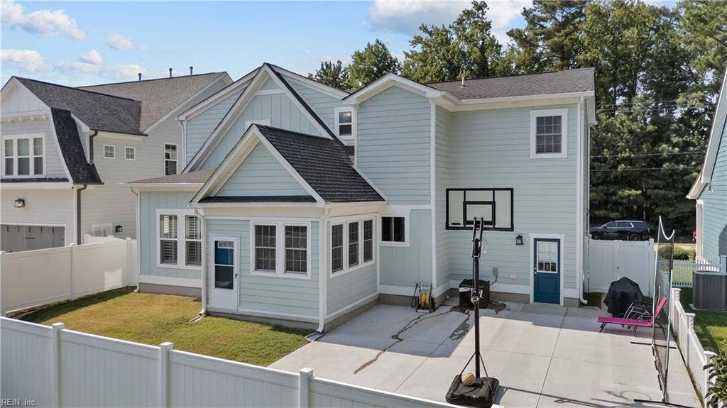 2065 Shipyard Road, Chesapeake, VA 23323