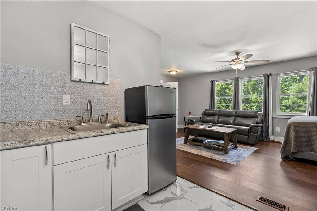 2065 Shipyard Road, Chesapeake, VA 23323