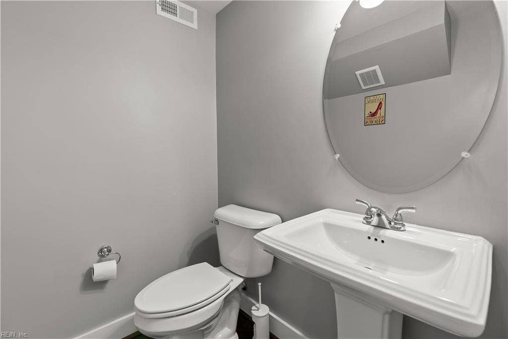 2065 Shipyard Road, Chesapeake, VA 23323