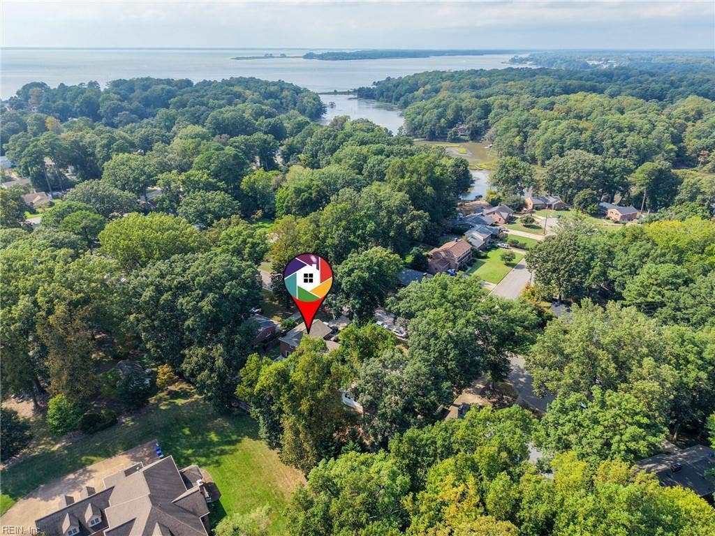 537 Hallmark Drive, Newport News, VA 23606 537 Hallmark Drive, Newport News, VA 23606