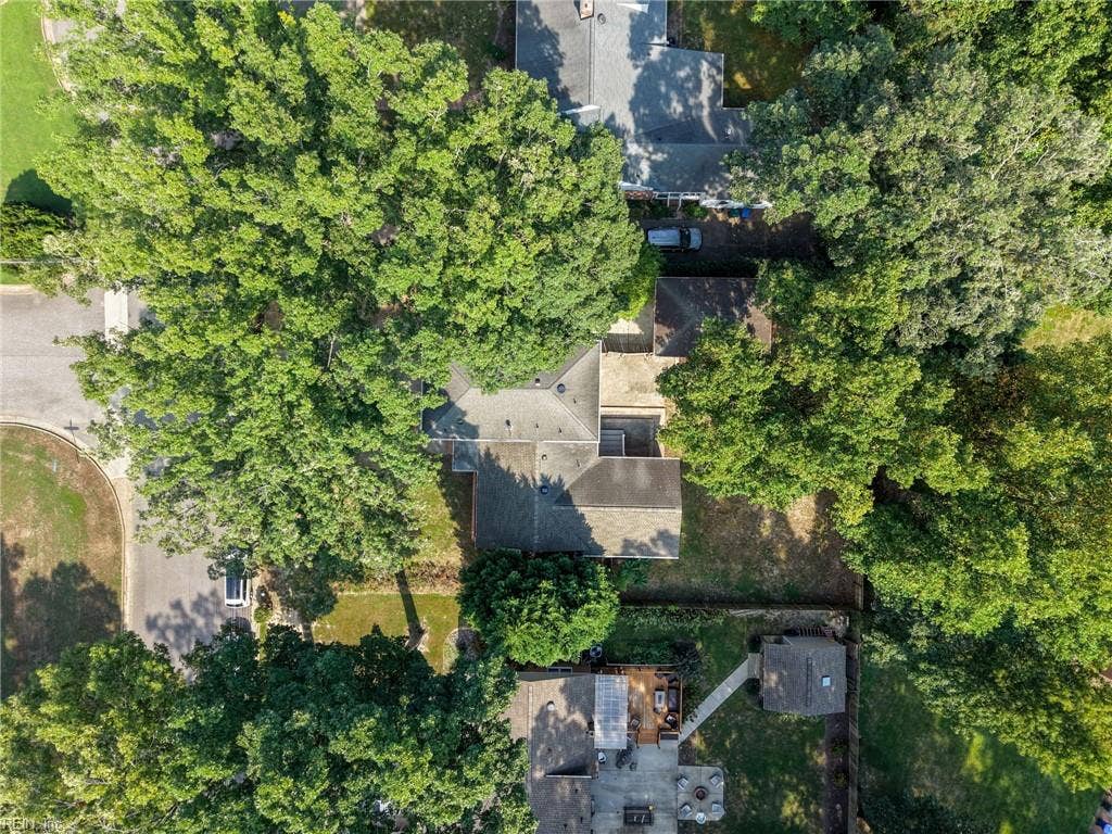 537 Hallmark Drive, Newport News, VA 23606 537 Hallmark Drive, Newport News, VA 23606