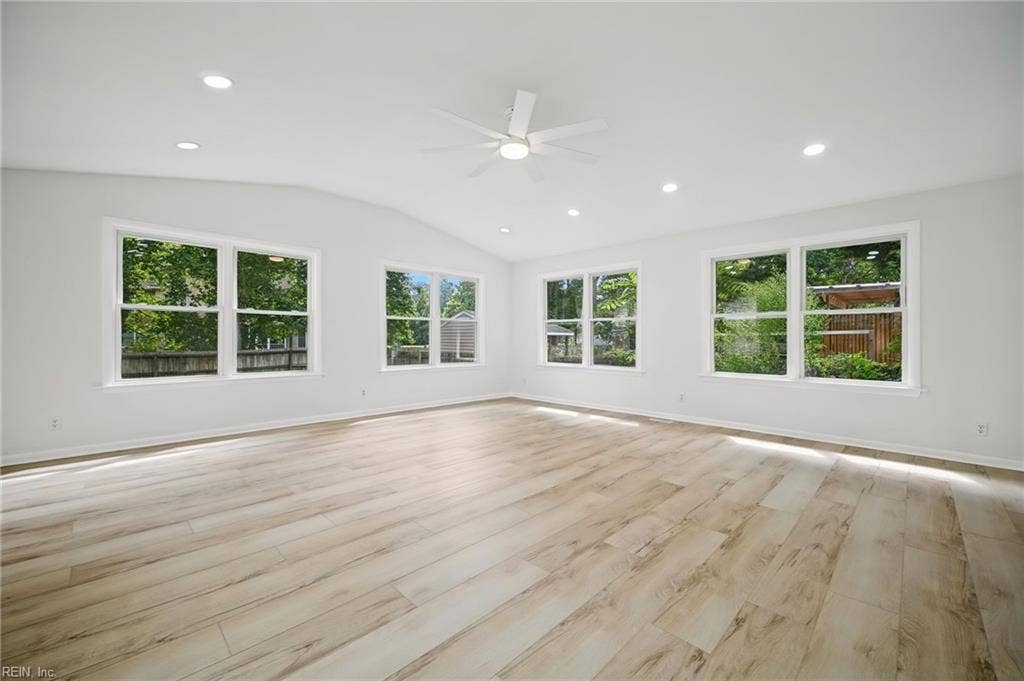 537 Hallmark Drive, Newport News, VA 23606 Family Room
