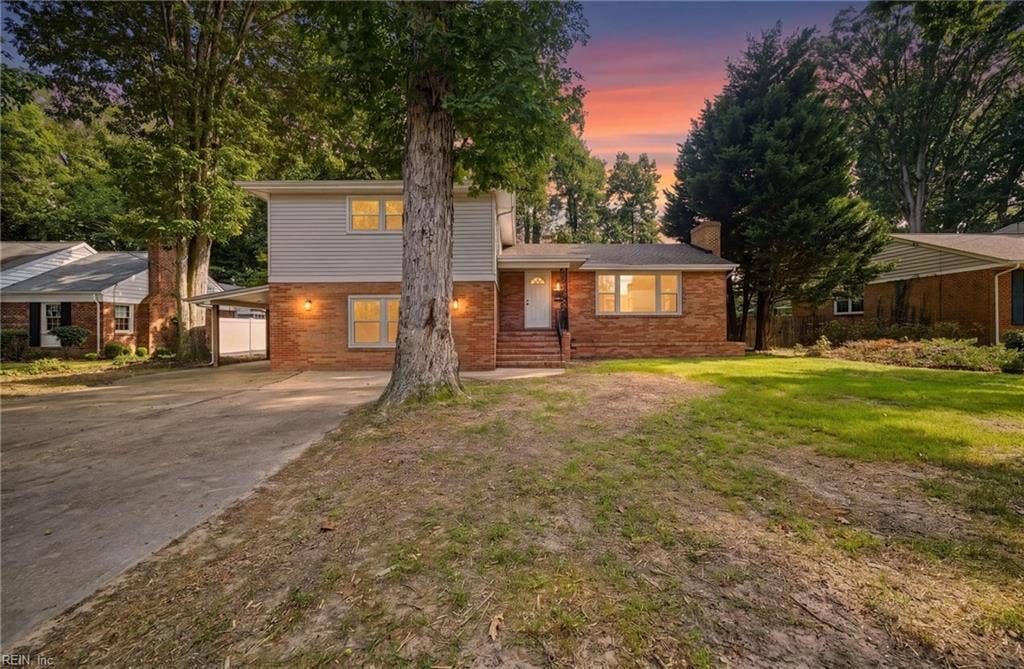 537 Hallmark Drive, Newport News, VA 23606 537 Hallmark Drive, Newport News, VA 23606