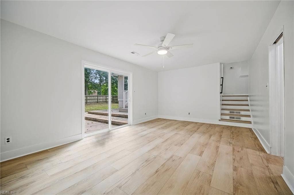 537 Hallmark Drive, Newport News, VA 23606 Bonus Space