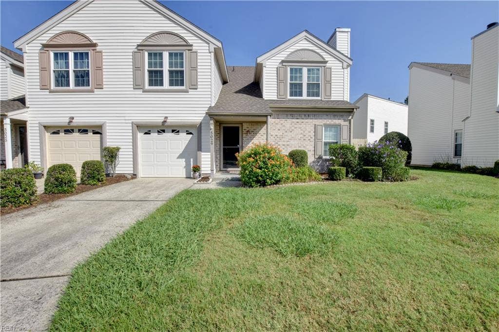 5029 Heathglen Circle, Virginia Beach, VA 23456 5029 Heathglen Circle, Virginia Beach, VA 23456