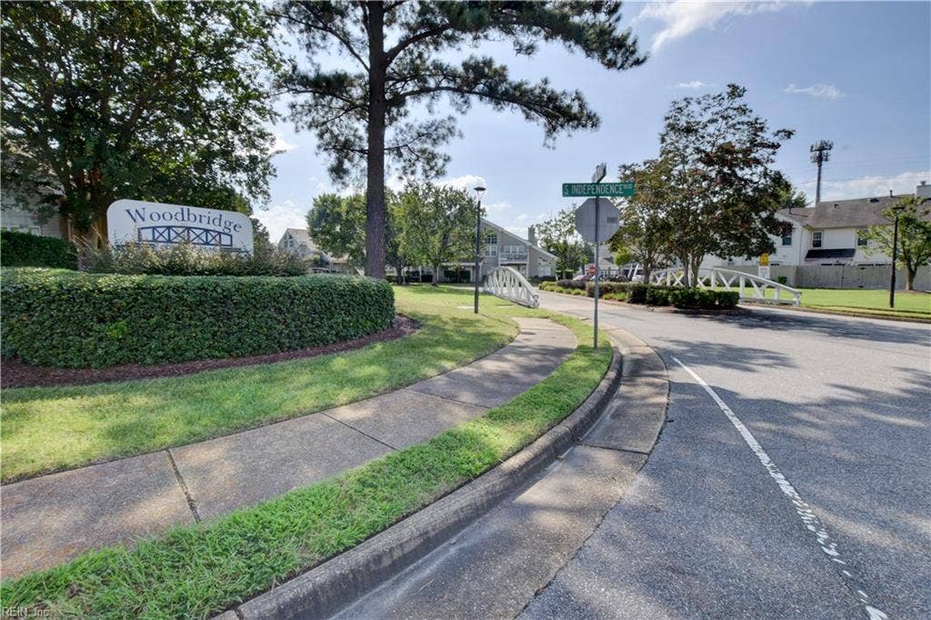 5029 Heathglen Circle, Virginia Beach, VA 23456 5029 Heathglen Circle, Virginia Beach, VA 23456