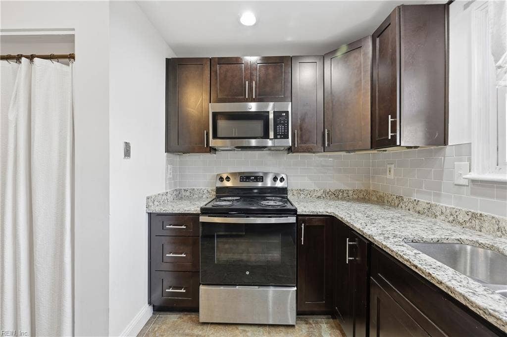 5002 Amboy Court, Virginia Beach, VA 23462