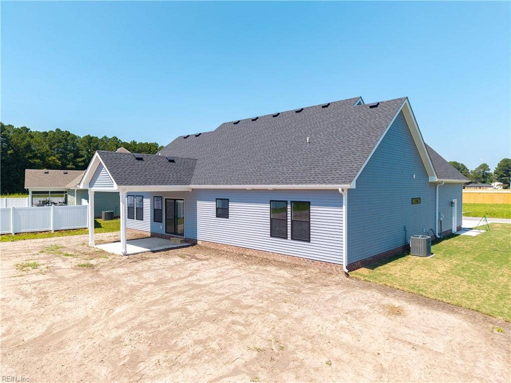 117 Copper Run Loop, Keeter Barn Landing, South Mills, NC 27976