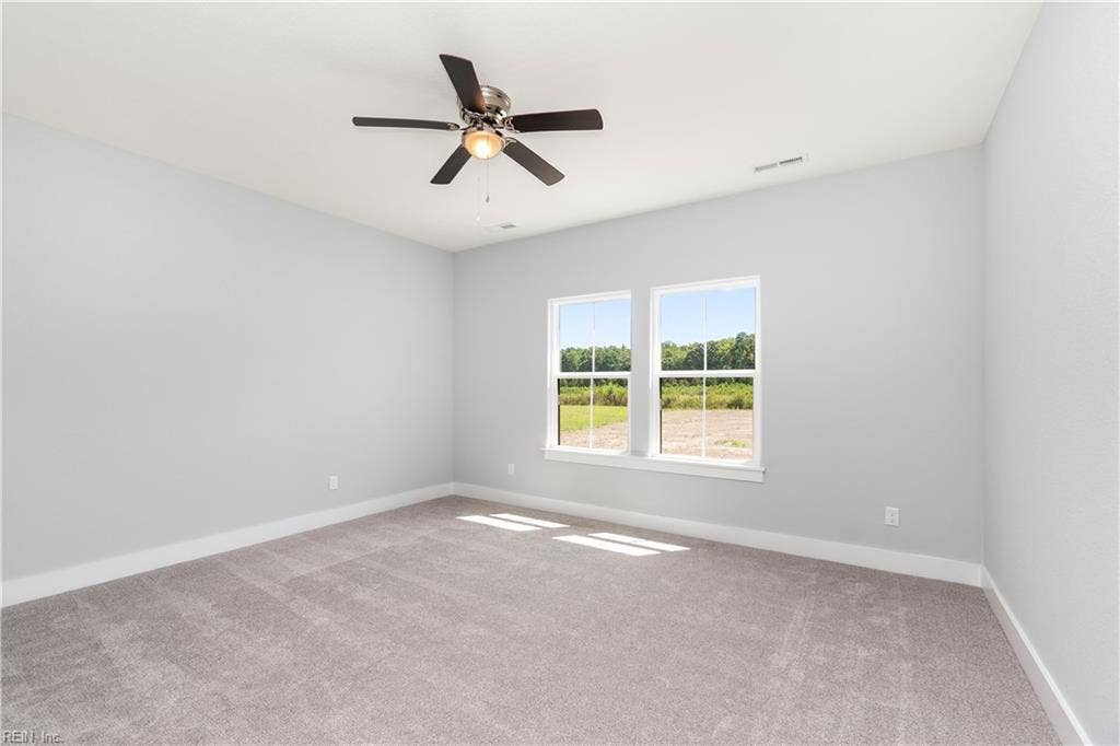117 Copper Run Loop, Keeter Barn Landing, South Mills, NC 27976