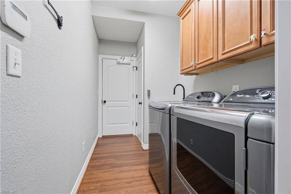 613 Mcrowland Way, Vance Level, Chesapeake, VA 23320 Laundry Room.