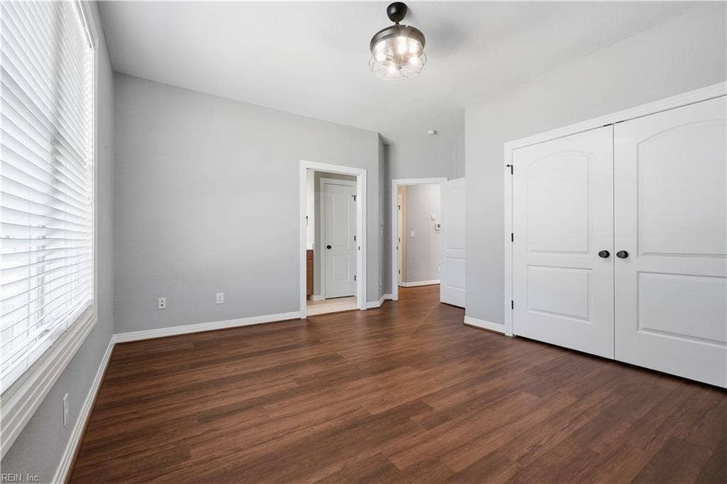 613 Mcrowland Way, Vance Level, Chesapeake, VA 23320 2nd Bedroom with ensuite bathroom.