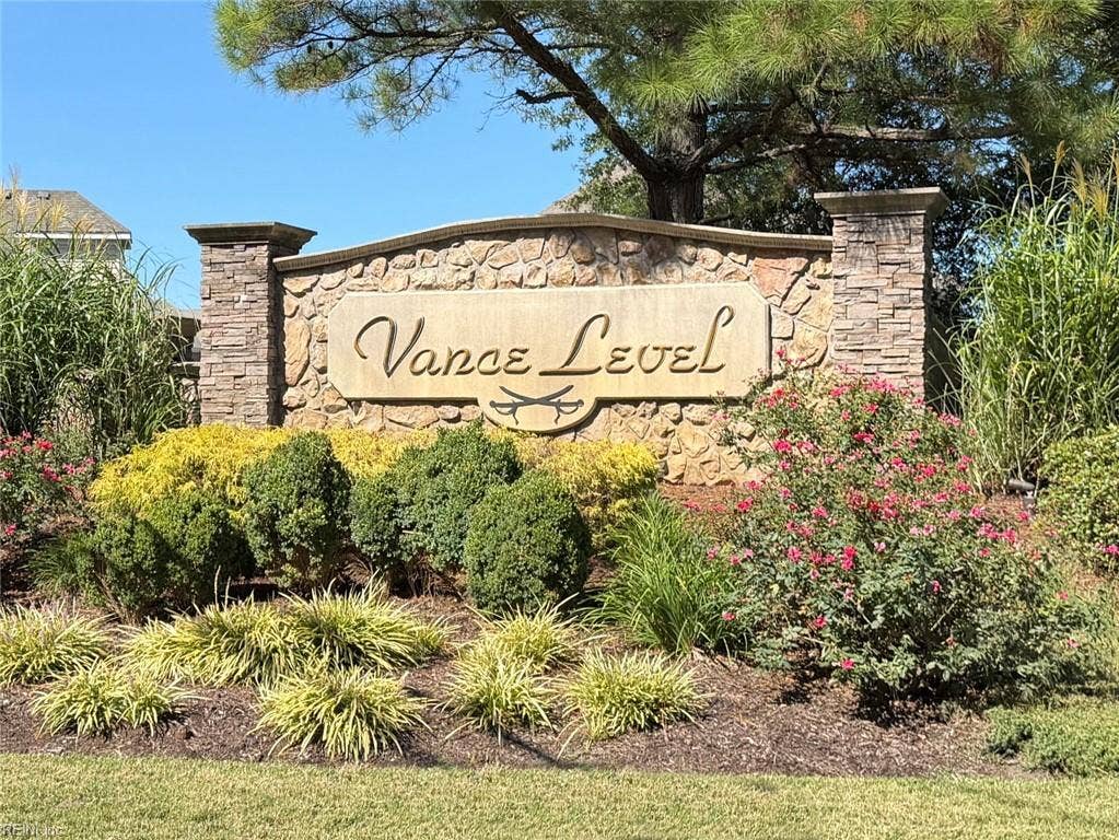 613 Mcrowland Way, Vance Level, Chesapeake, VA 23320 613 Mcrowland Way, Vance Level, Chesapeake, VA 23320