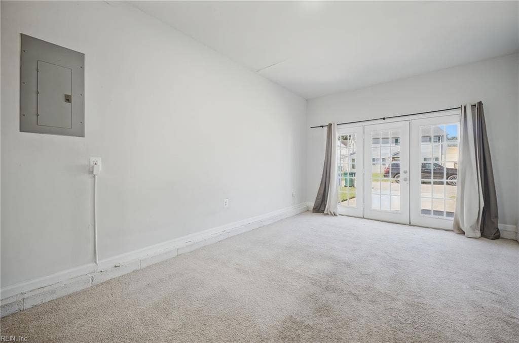 102 Pelican Cove, Newport News, VA 23608 102 Pelican Cove, Newport News, VA 23608