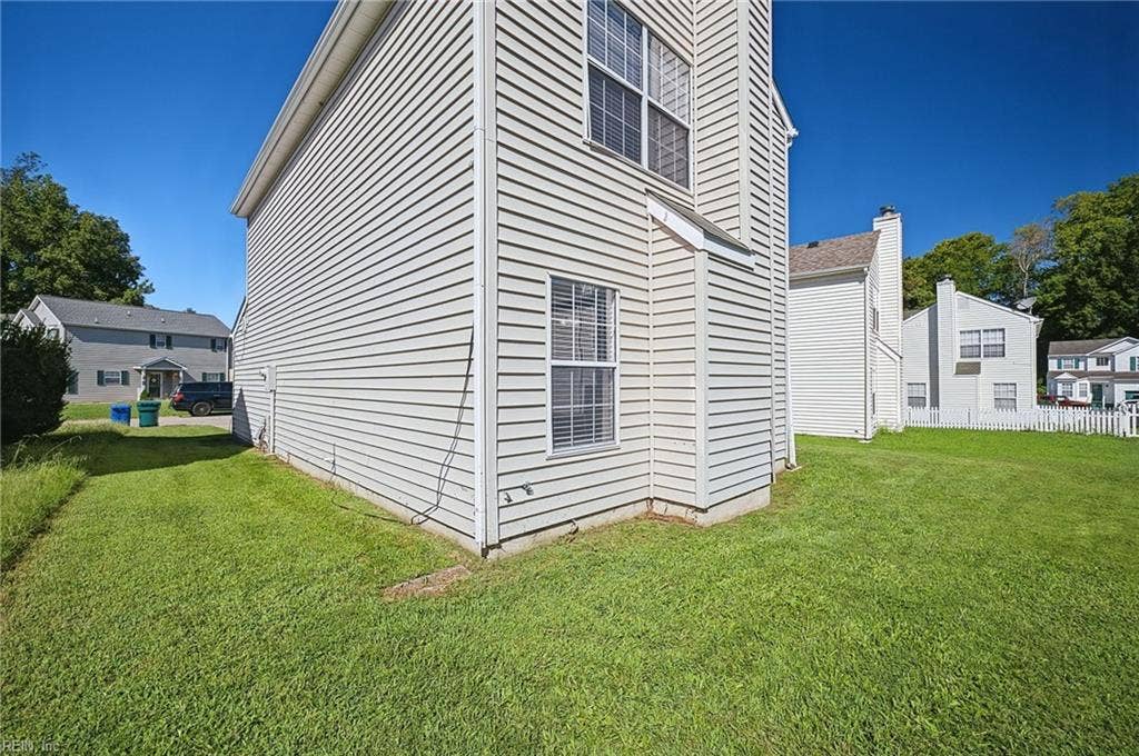 102 Pelican Cove, Newport News, VA 23608 102 Pelican Cove, Newport News, VA 23608