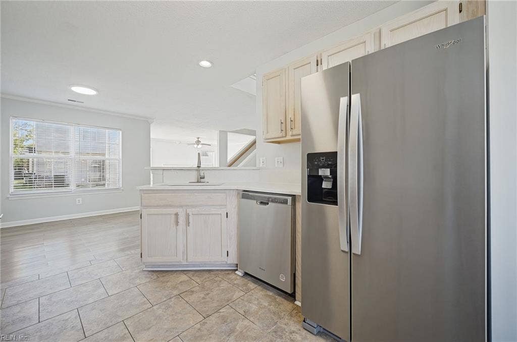 102 Pelican Cove, Newport News, VA 23608 102 Pelican Cove, Newport News, VA 23608