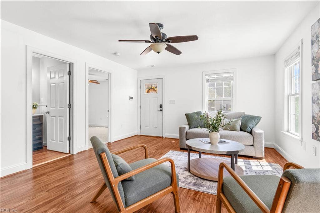 657 Johnson Street, Virginia Beach, VA 23452