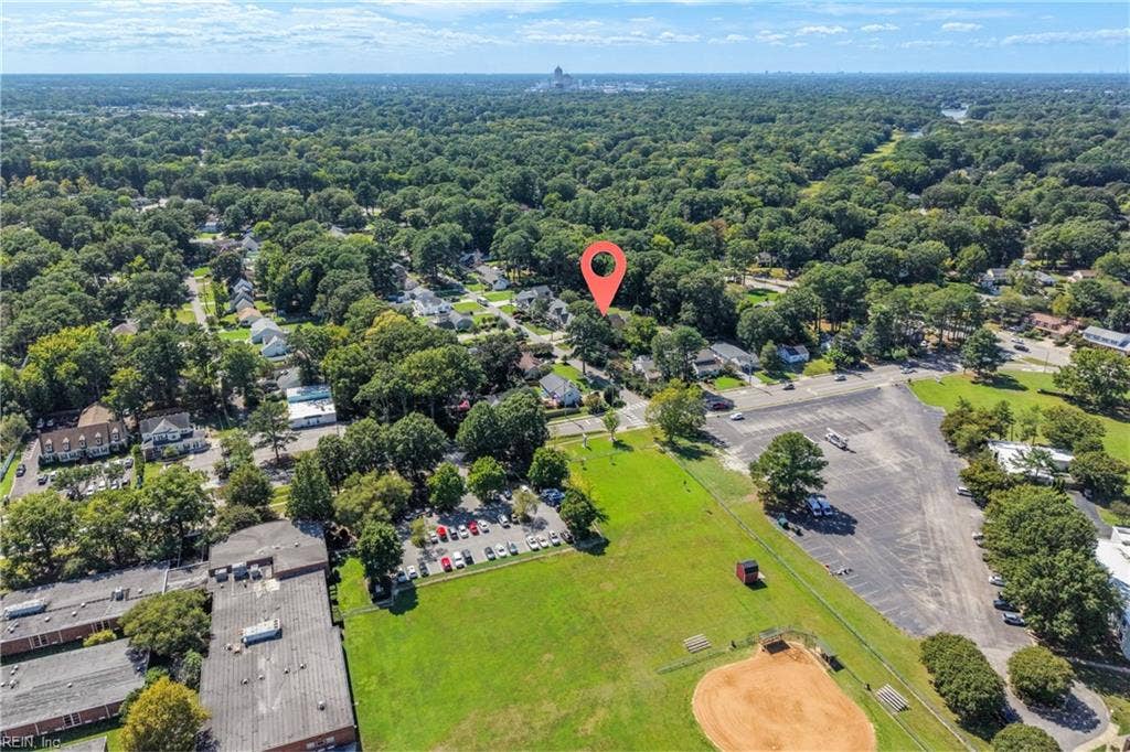 657 Johnson Street, Virginia Beach, VA 23452