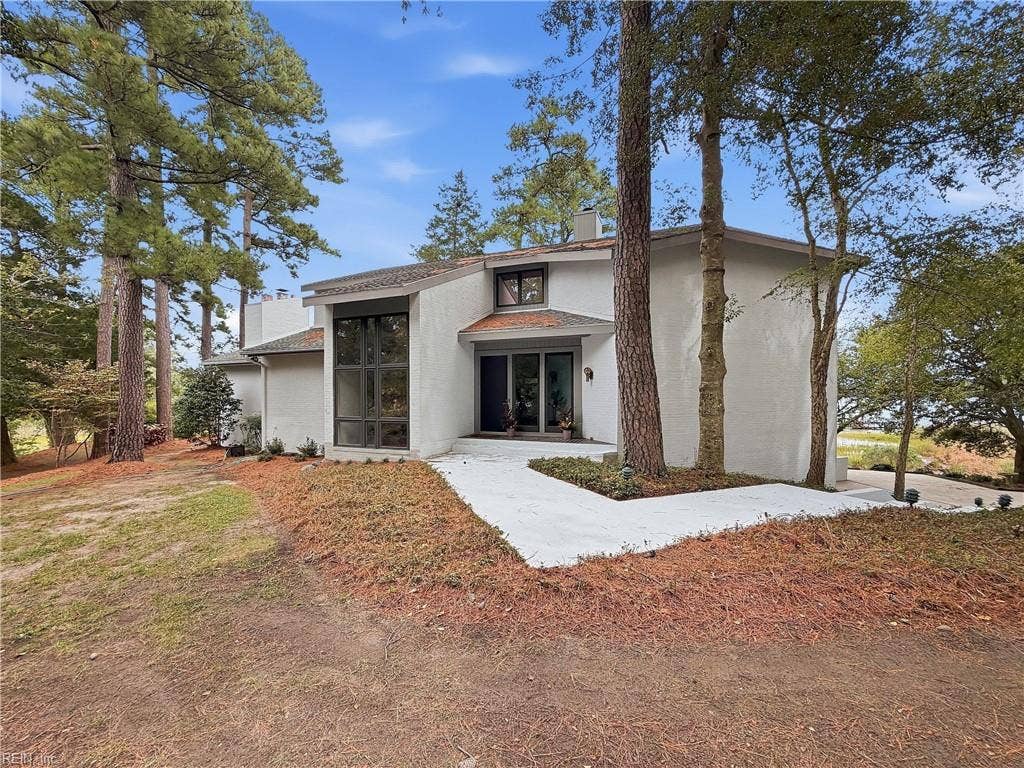 1882 Cherry Grove Road N, Suffolk, VA 23432 1882 Cherry Grove Road N, Suffolk, VA 23432