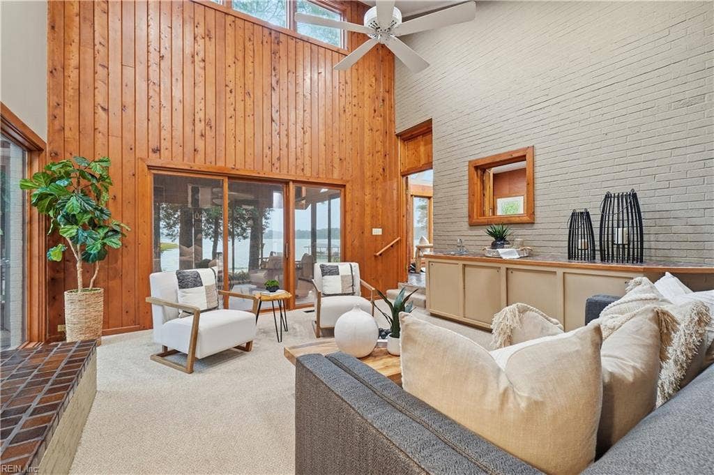 1882 Cherry Grove Road N, Suffolk, VA 23432 1882 Cherry Grove Road N, Suffolk, VA 23432