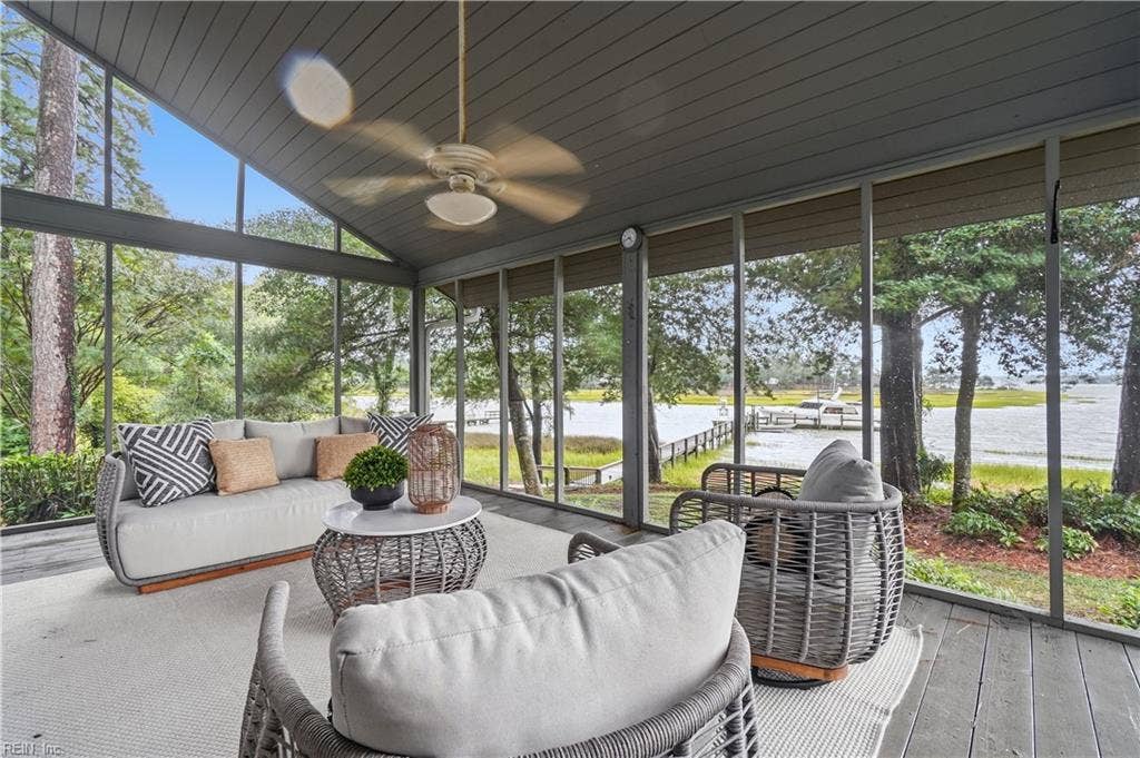 1882 Cherry Grove Road N, Suffolk, VA 23432 1882 Cherry Grove Road N, Suffolk, VA 23432