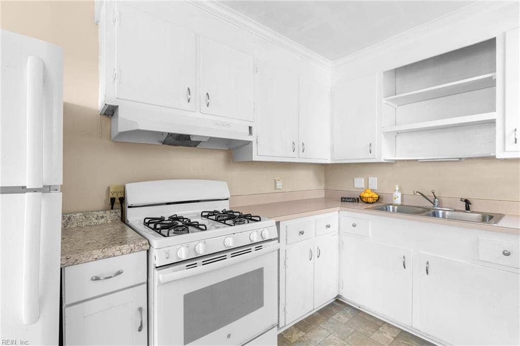 1814 Croyden Road, Bayview Beach, Norfolk, VA 23503 1814 Croyden Road, Bayview Beach, Norfolk, VA 23503