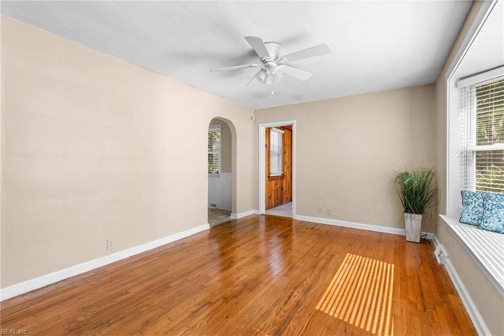 1814 Croyden Road, Bayview Beach, Norfolk, VA 23503 1814 Croyden Road, Bayview Beach, Norfolk, VA 23503