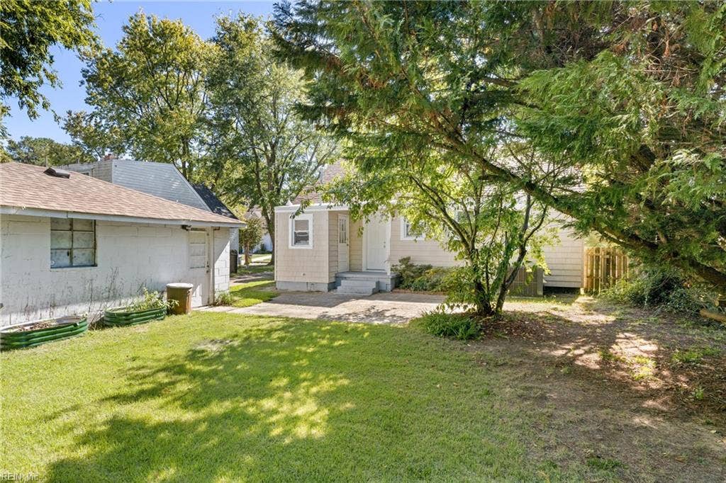 1814 Croyden Road, Bayview Beach, Norfolk, VA 23503 1814 Croyden Road, Bayview Beach, Norfolk, VA 23503