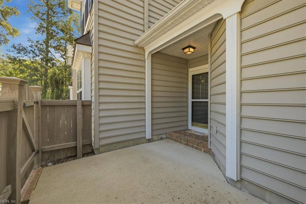 201 Bristol Common, Bristol Commons, Williamsburg, VA 23188