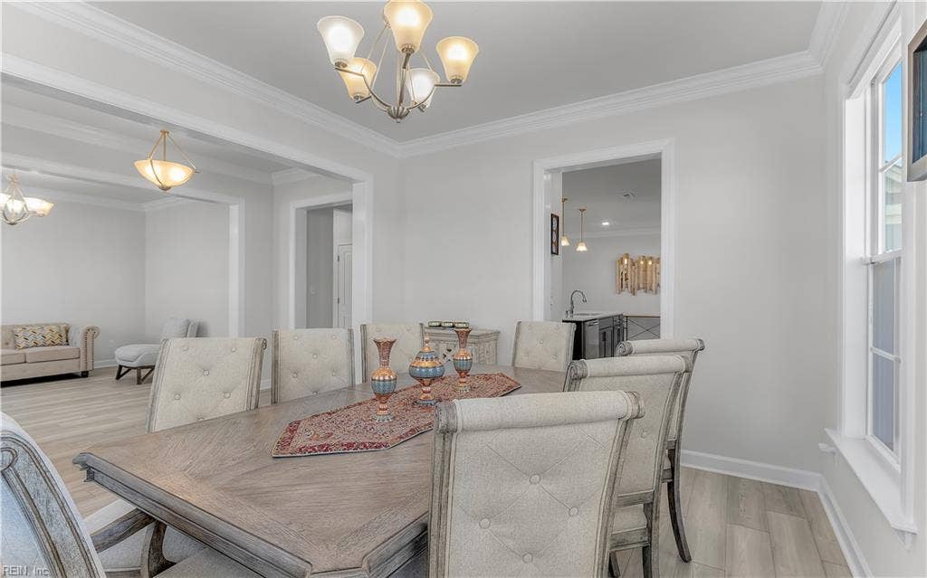 2216 Hampton Roads Parkway, Chesapeake, VA 23321
