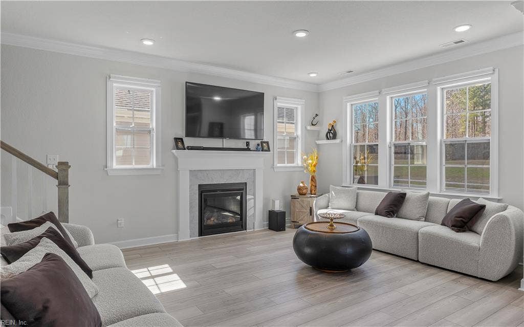2216 Hampton Roads Parkway, Chesapeake, VA 23321