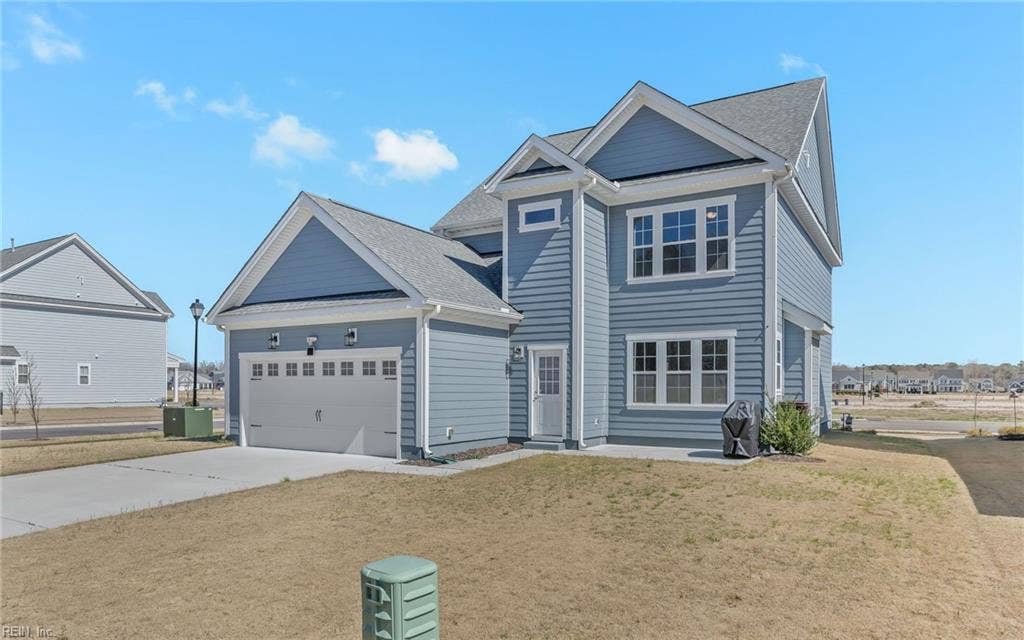2216 Hampton Roads Parkway, Chesapeake, VA 23321