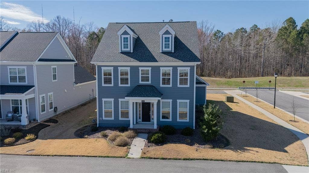 2216 Hampton Roads Parkway, Chesapeake, VA 23321