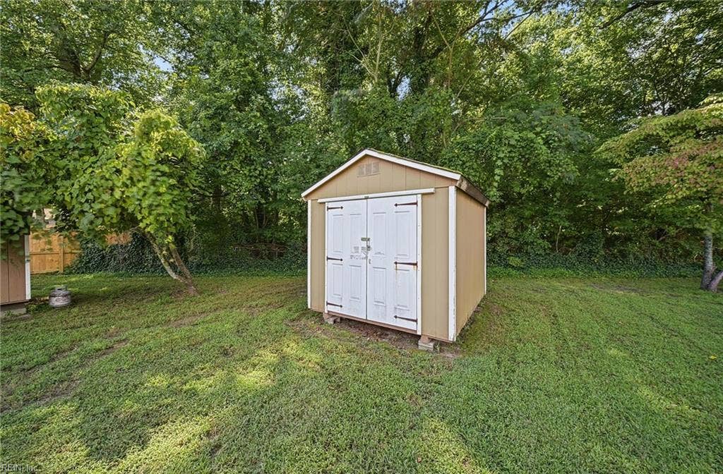 2924 Taylor Road, Chesapeake, VA 23321