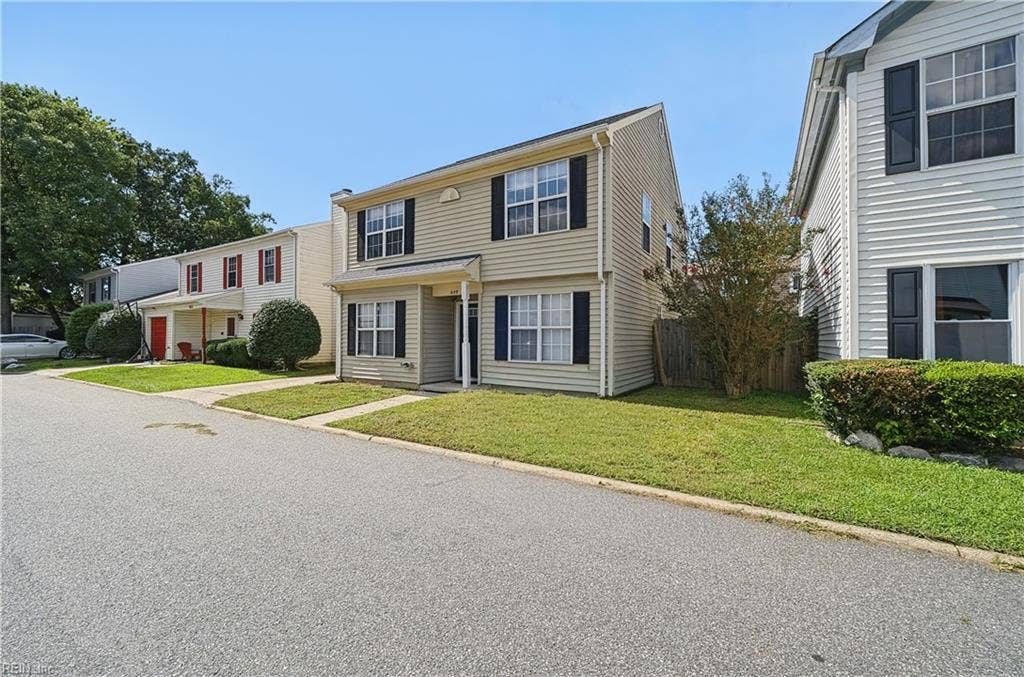 609 McLaw Drive, Newport News, VA 23608 609 McLaw Drive, Newport News, VA 23608