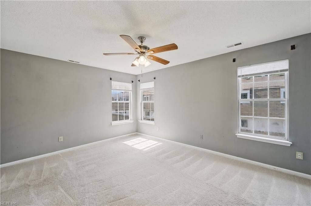 609 McLaw Drive, Newport News, VA 23608 609 McLaw Drive, Newport News, VA 23608