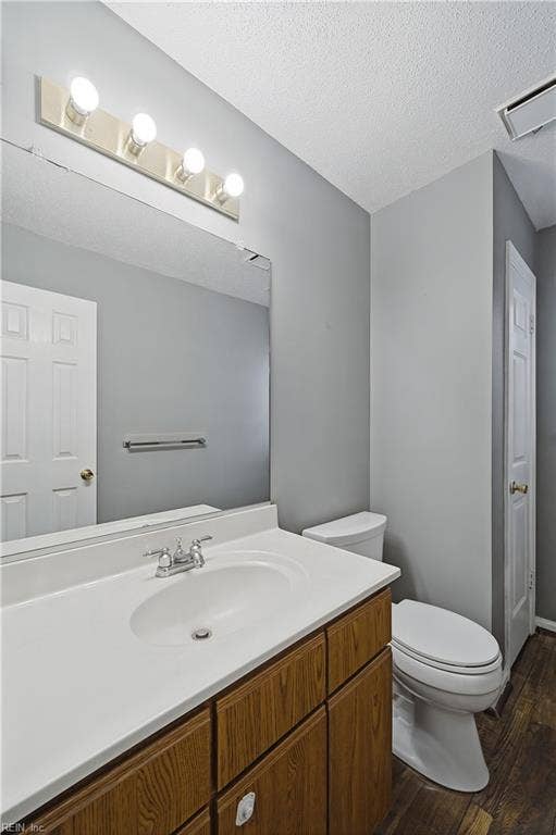 609 McLaw Drive, Newport News, VA 23608 609 McLaw Drive, Newport News, VA 23608