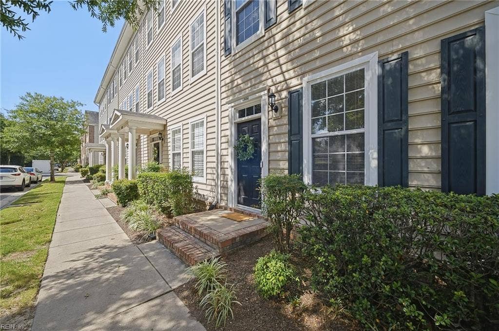 4804 Almandine Avenue, Virginia Beach, VA 23462 CORNERSTONE HOME! POOL, PLAYGROUND, DOG PARK, SPECTRUM CABLE + INTERNET & TRASH INCLUDED!