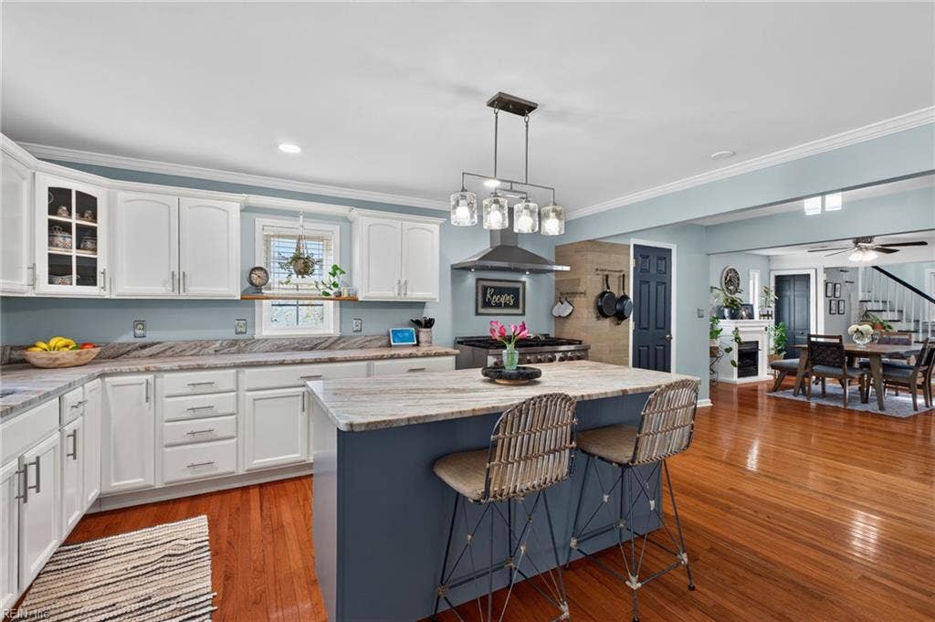 310 S Willard Avenue, Hampton, VA 23663