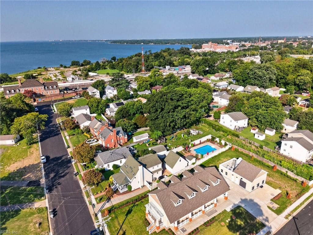 310 S Willard Avenue, Hampton, VA 23663