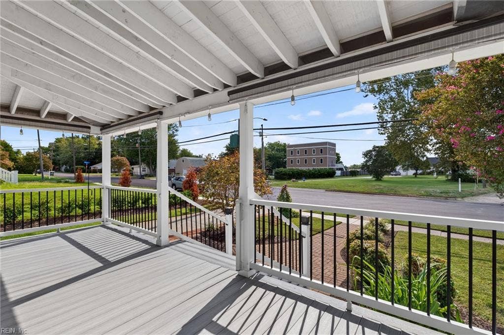 310 S Willard Avenue, Hampton, VA 23663