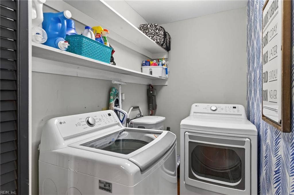 310 S Willard Avenue, Hampton, VA 23663