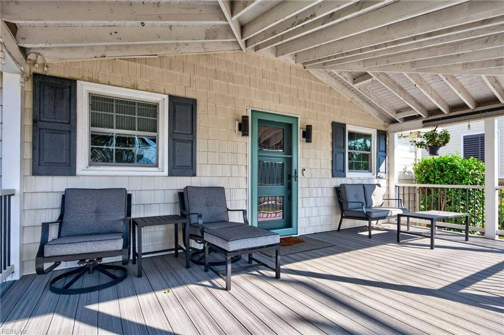 310 S Willard Avenue, Hampton, VA 23663