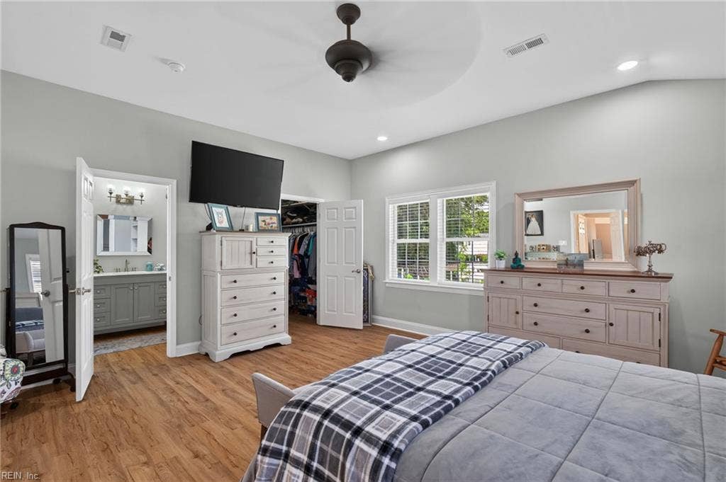 310 S Willard Avenue, Hampton, VA 23663