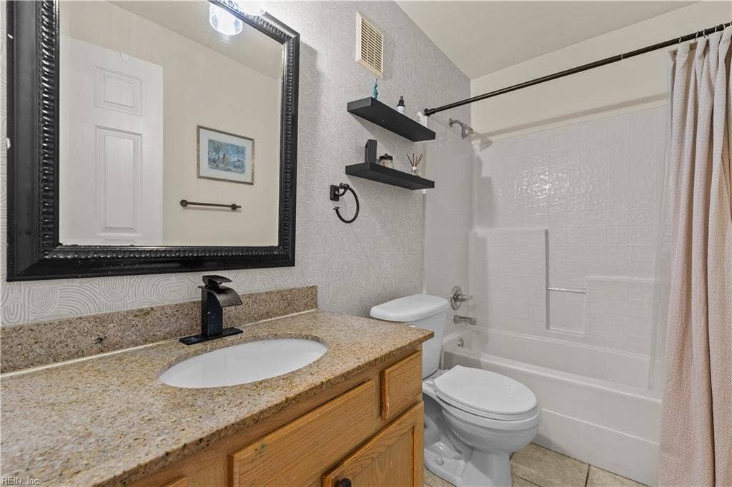 408 Egret Landing, #202, Egret Landing, Virginia Beach, VA 23454
