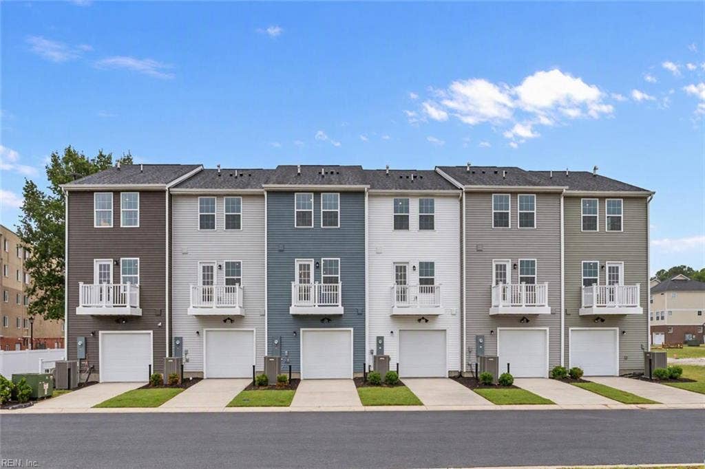 130 Shipwright Lane, Westhall Towns, Suffolk, VA 23434
