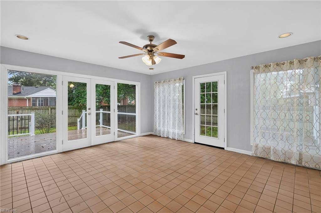5333 Academy Road, Point O View, Virginia Beach, VA 23462 5333 Academy Road, Point O View, Virginia Beach, VA 23462
