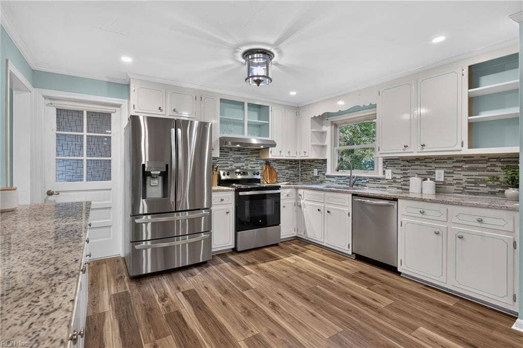5333 Academy Road, Point O View, Virginia Beach, VA 23462 5333 Academy Road, Point O View, Virginia Beach, VA 23462