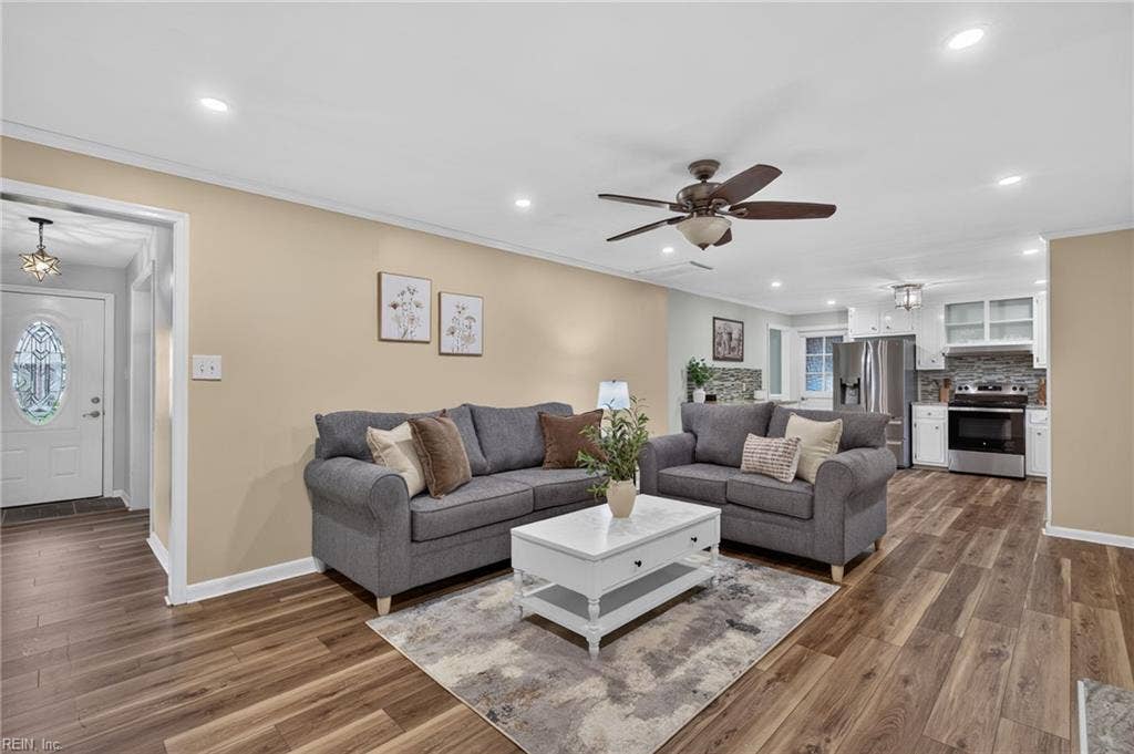 5333 Academy Road, Point O View, Virginia Beach, VA 23462 5333 Academy Road, Point O View, Virginia Beach, VA 23462